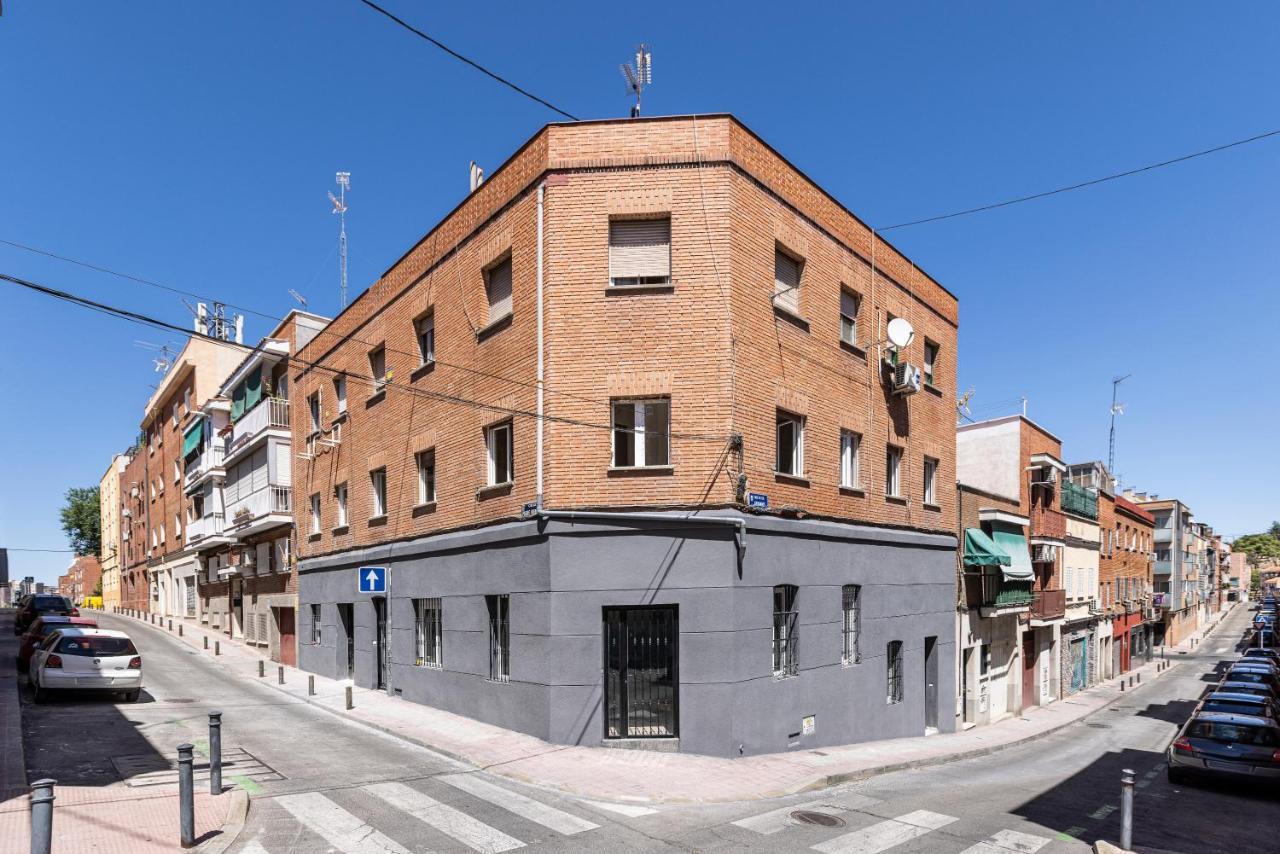 Plaza De Castilla Apartments Мадрид Экстерьер фото