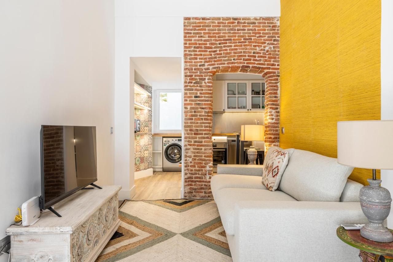 Plaza De Castilla Apartments Мадрид Экстерьер фото