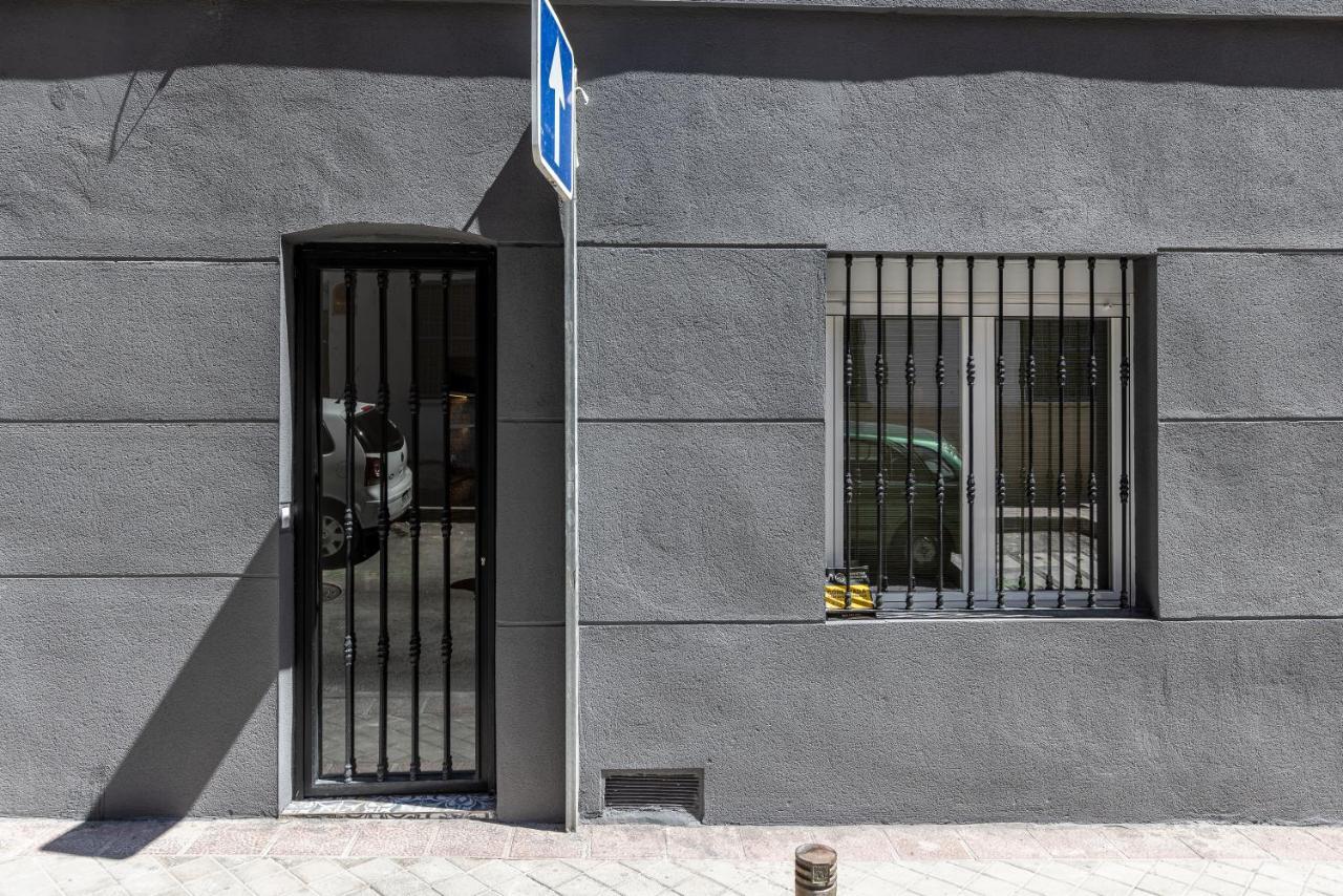 Plaza De Castilla Apartments Мадрид Экстерьер фото