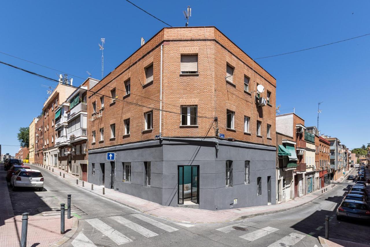 Plaza De Castilla Apartments Мадрид Экстерьер фото